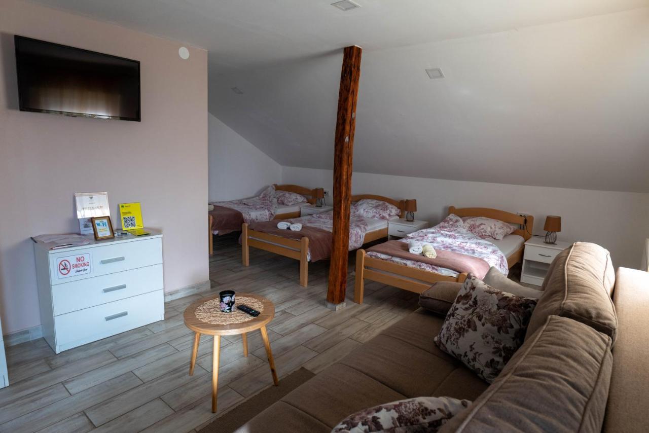 Studio Apartmani "Stimac" Garesnica Exteriör bild