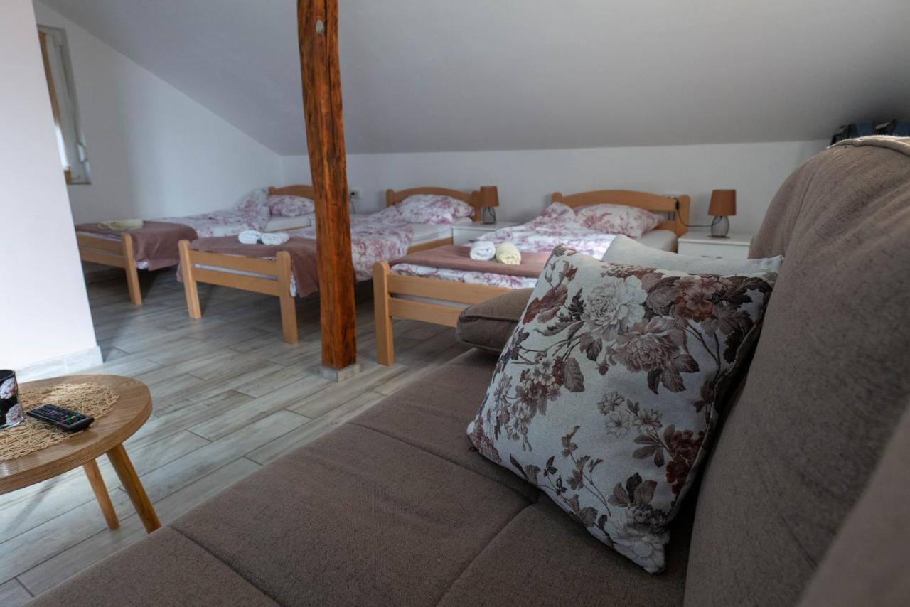 Studio Apartmani "Stimac" Garesnica Exteriör bild