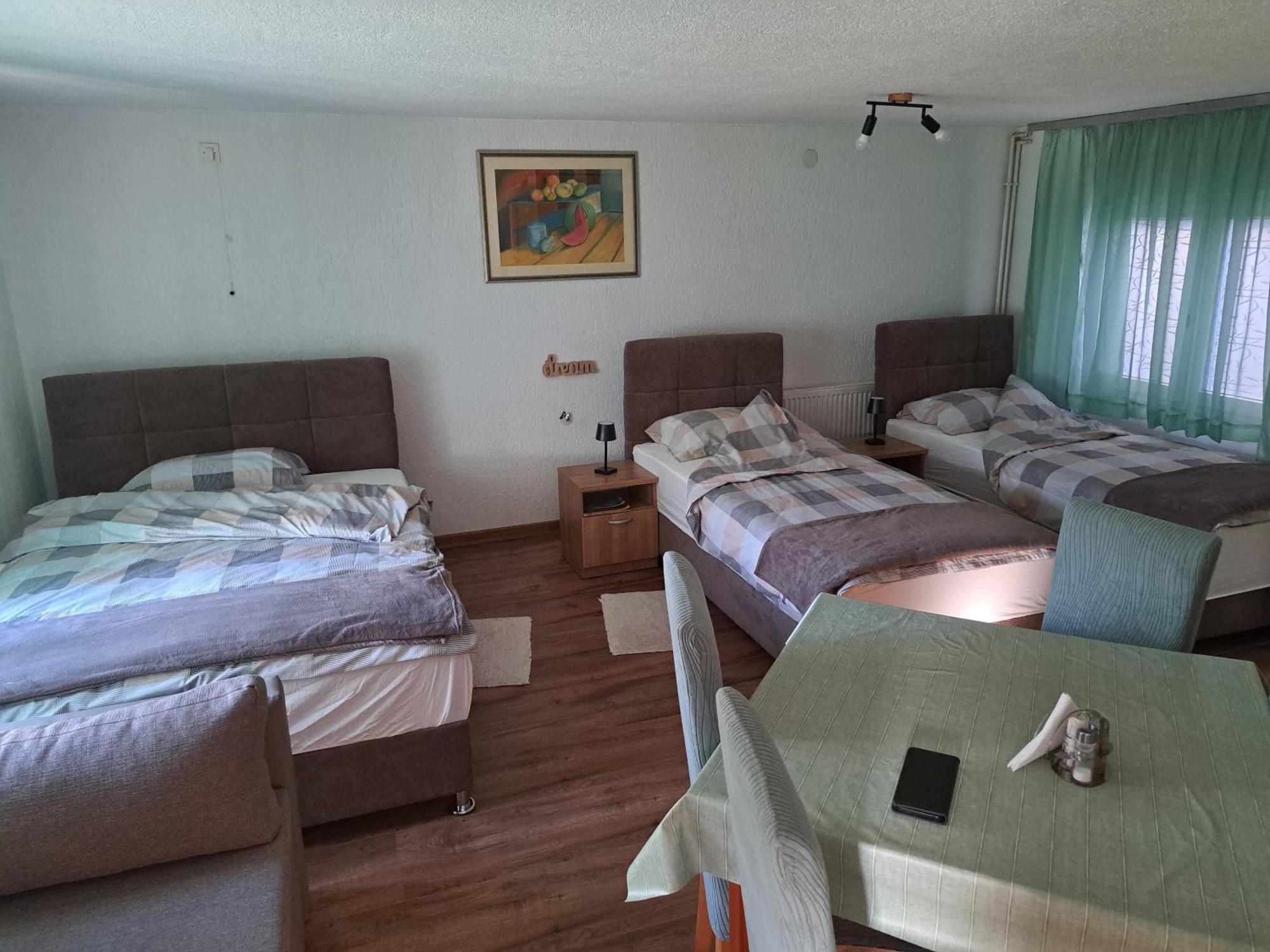 Studio Apartmani "Stimac" Garesnica Exteriör bild