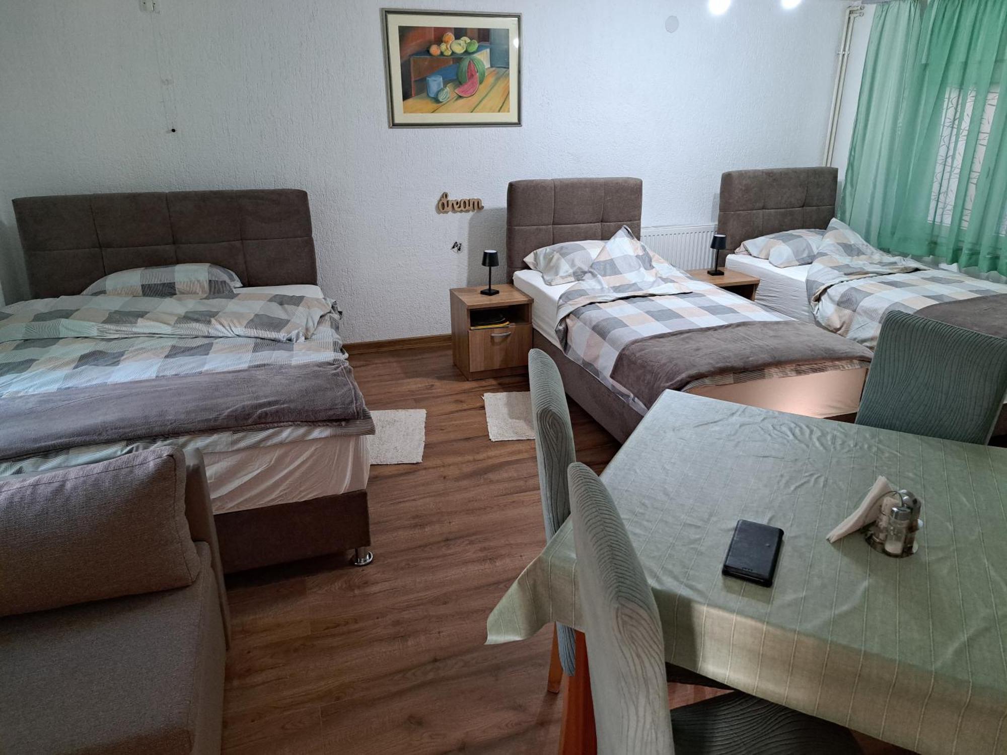 Studio Apartmani "Stimac" Garesnica Exteriör bild