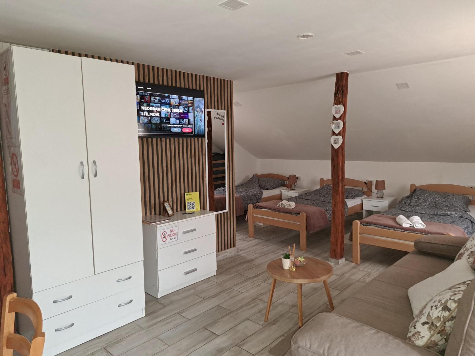 Studio Apartmani "Stimac" Garesnica Exteriör bild